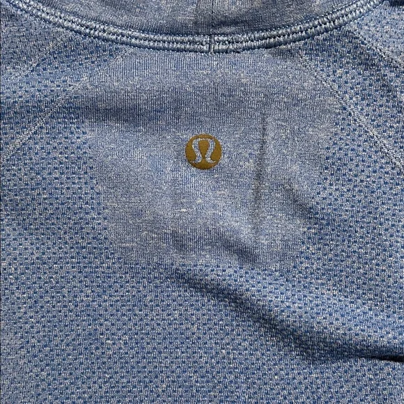 Men's Lululemon Vent Tech Long Sleeve Shirt - Picture 2 of 2